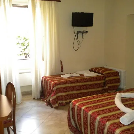 Apartment Paradiso